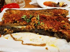-喝丢一只鞋海鲜烧烤·海肠捞饭(市场店)