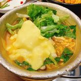 泡菜小菜等可以无限加！芝士拉面我觉得最好吃