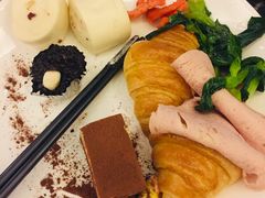 羊角面包-圣雷克大酒店-爱琴海自助餐厅