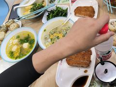 -小杨生煎(成山巴黎春天店)