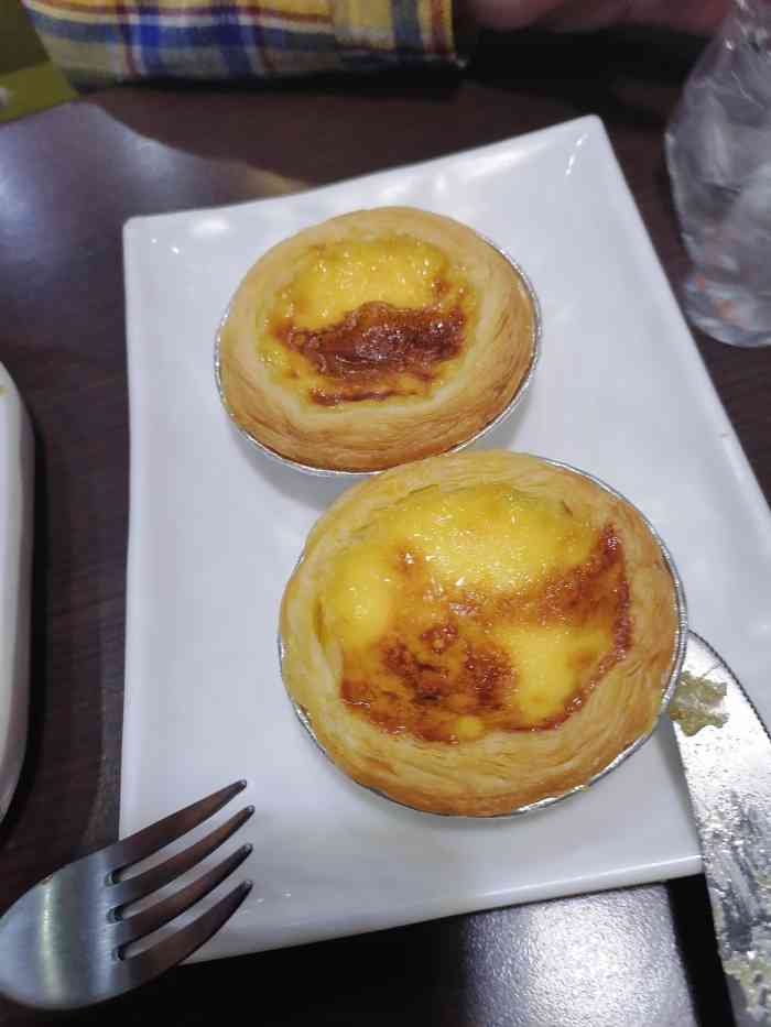 麦卡珑双拼比萨(王串场店)-"环境不错,英文歌曲很好听,披萨口味纯正.