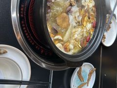 -野菌皇海景野生菌火锅(滨海大道店)