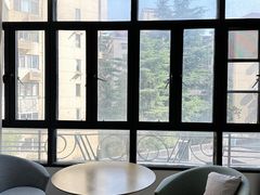 -衡山路(地铁站)