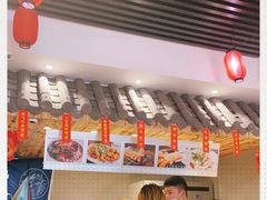 -爆炸头阿姨小四川正宗川味小吃(无任何分店)