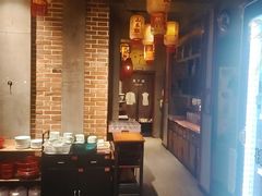 -辣不二地道川菜(汉水路店)