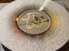 -YUE·6·西式融合餐厅(外滩六号店)