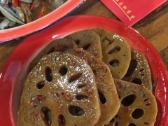 -老三样·美食研究中心(世贸路店)