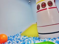 -小门牙好性格托育(北外滩中心)