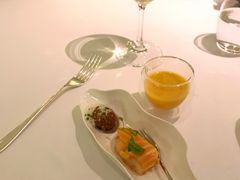 三文鱼刺身脆米-Jean Georges