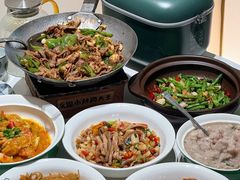 -费大厨辣椒炒肉(万家丽一店)