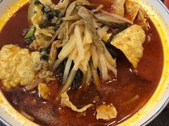-丽丽三鲜螺蛳粉(田林路店)