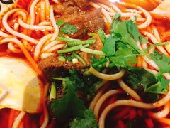 -鑫花溪牛肉米粉(人民广场店)