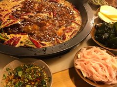 -黄潇洒老火锅(九眼桥宏济巷店)