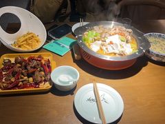 -魔鬼牛蛙小厨•烤鱼•龙虾(上马墩光华时代店)