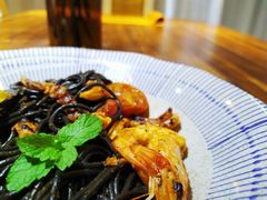 大虾青口海鲜意面-花十悦·鲜花咖啡餐厅(振业城一期店)