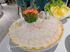 象拔蚌两吃-红雀围·海鲜火锅(陆家嘴中心店)