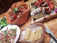 -老滇山寨•云南特色菜•地方菜•民族风情歌舞表演(金碧店)