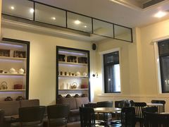 大堂-星巴克臻选(广州沙面店)