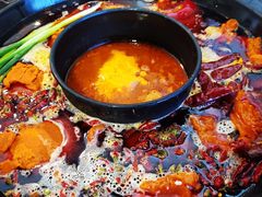 -黄潇洒老火锅(九眼桥宏济巷店)