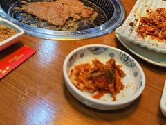 -豚豚猪村烤肉·韩国烤肉(总店)