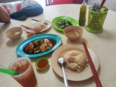 -伍秀泽海南鸡饭茶室