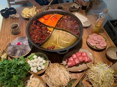 -白乐天毛肚火锅馆(解放碑店)