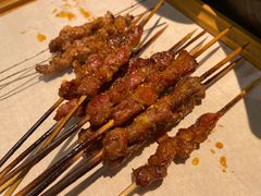招牌肥牛串-小两口锦州烧烤·脆皮油边(依云北郡店)