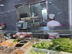 自助取餐区-清华澜园教工餐厅