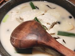 土家手掰柴火豆腐-吃饭皇帝大(解放西路店)