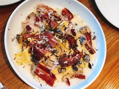 -ROAST coffee & eatery