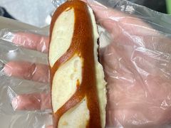 现熬蓝莓芝士碱水棒-PAOPAO Bakery&Café(港汇店)