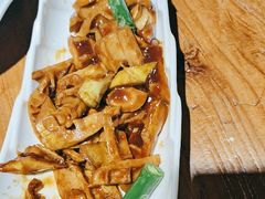 -金枝玉叶上海人家食府(三里河店)