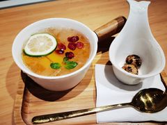 蔓越莓桃胶银耳-炖物24章·顺时轻养茶(杭州大厦店)