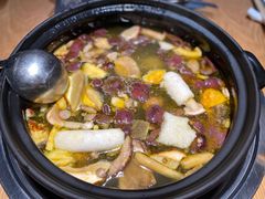 -一朵菌·野生菌探索家火锅(南亚店)
