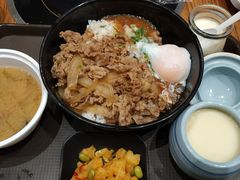 -食其家·牛丼咖喱(金桥太茂店)
