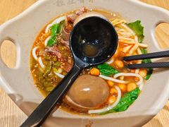 -桂在香知桂林米粉(红博中央公园店)