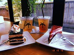 -TrueLove @ Neverland (Husky Cafe)