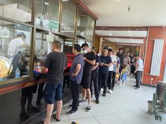 等位区-吾穆勒蓬灰牛肉面·清真(北滨河中路店)