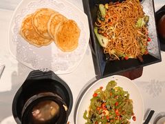 -鄱阳湖·江西小炒·瓦罐煨汤(五道口店)