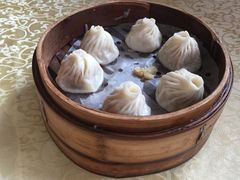 蟹粉小笼包-绿波廊(豫园店)