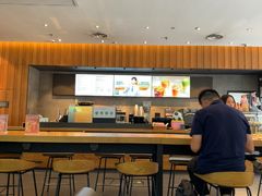 -星巴克(洛阳中州万达广场店)