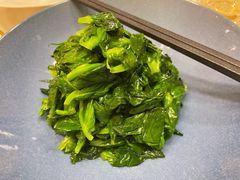 高山豆苗-伯衡55·吉品轩(乌鲁木齐南路店)