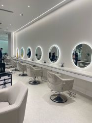 -Meng Lang 梦郎白金店
