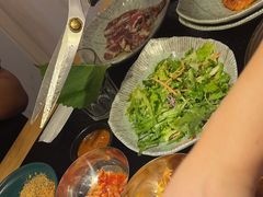 -臻牛烤肉