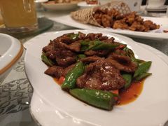 杭椒牛柳-勺园中餐厅
