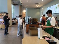 -星巴克臻选(深圳嘉里建设广场店)