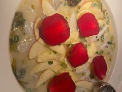 -江渔儿酸菜鱼(映月湖环宇城店)