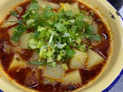 -咏勝锑锅麻辣烫(净居寺路总店)