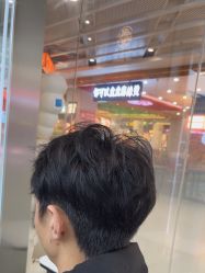 -川和潮人
