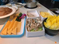 -德天雪花肥牛海鲜火锅(南苑东路店)